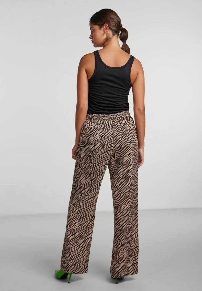 Pieces Mit Weitem Bein - Broek - Beige 5 Pieces Mit Weitem Bein - Broek - Beige - Afbeelding 3