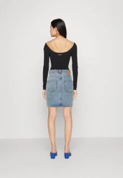 Pieces Pcpeggy Skirt- Kokerrok - Light Blue Denim -Pieces 9797a2e839c542fa8ffe408c6259c880