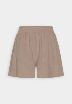 Pieces Pckylie- Shorts - Beige 11 Pieces Pckylie- Shorts - Beige -Pieces 9b5c0123e4b84e7aa777d85e05ea7349