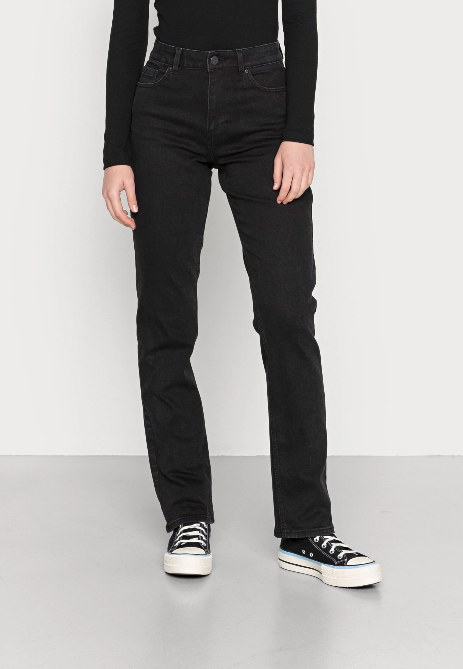 Pieces Pcluna Straight - Straight Leg Jeans - Black 3 Pieces Pcluna Straight - Straight Leg Jeans - Black
