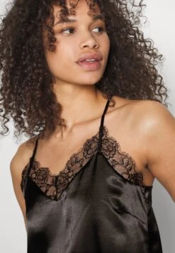 Pieces Pclua Singlet - Pyjamashirt - Black/Lace Insert -Pieces a6d7d5fa2f154182bb7fffb0f80e3a8c