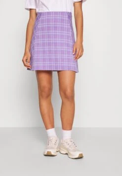 Pieces Petite Pcsilvia Skirt- Minirok - Purple/Morning Glory
