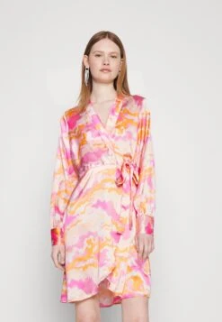 Pieces 31 Pieces Pckerra Wrap Dress - Cocktailjurk - Pink Lady/Graphic