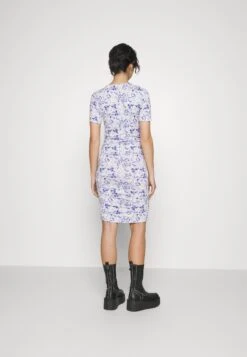 Pieces Petite Pcnala Ruching Dress- Jerseyjurk - Kentucky Blue/Blue Flowers 9 Pieces Petite Pcnala Ruching Dress- Jerseyjurk - Kentucky Blue/Blue Flowers -Pieces aba1bf29ddf04d018b74d602de9acdbb