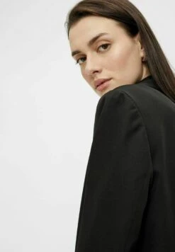 Pieces Locker Geschnittener - Halflange Jas - Black -Pieces bae2e513603f4ff6bbf4f15e60aa850a