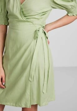 Pieces Pctala Wrap Dress - Jurk - Quiet Green -Pieces bb908c079d6c459987517cd2c6b0e18e