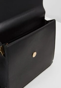 Pieces Chris Cross Body - Handtas - Black/Gold -Pieces bfb30f8248fa49728cd92ed7ff008536