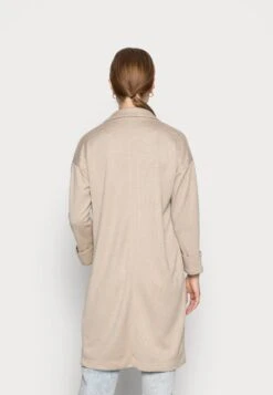 Pieces Pcdorita Coatigan - Vest - Silver Mink 9 Pieces Pcdorita Coatigan - Vest - Silver Mink -Pieces c3a248b95c9149d69c1fc4d02fa0277f