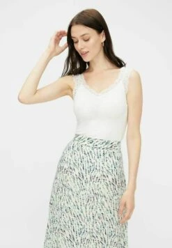 Pieces Top - Bright White