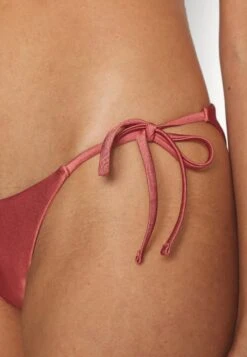 Pieces Pcbirte Bikini Shiny Set - Bikini - Marsala 14 Pieces Pcbirte Bikini Shiny Set - Bikini - Marsala -Pieces d1c9aae8d9a044cf8b9a08f57f4eb7a8