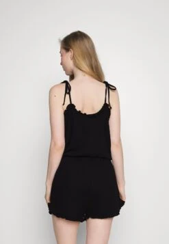 Pieces Pcbreeze Open Shoulder Playsuit Sww - Jumpsuit - Black -Pieces d54a30e8ec65400092e6e64708b7a7d2