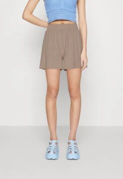 Pieces Pckylie- Shorts - Beige