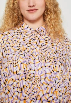 Pcbernice Shirt Dress- Jurk - Papaya -Pieces ddfd5001114c430eb2835bd63cb404cc