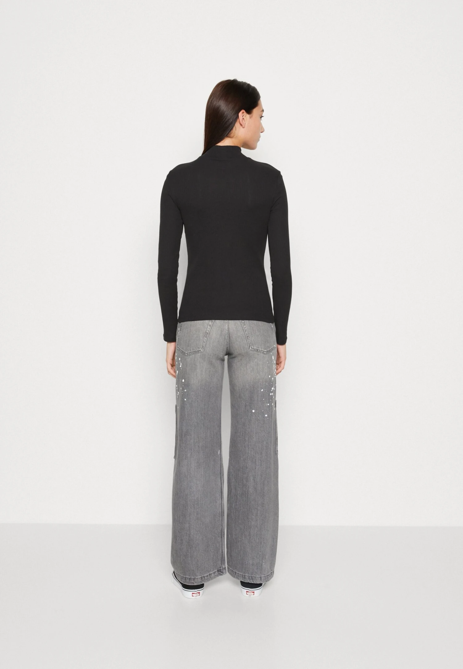 Pieces Pcruka T-Neck - Longsleeve - Black 5 Pieces Pcruka T-Neck - Longsleeve - Black - Afbeelding 3