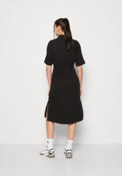 Pieces Pcstina Midi Shirt Dress - Blousejurk - Black -Pieces e3be49774e1943b9aff39fba3866e49e