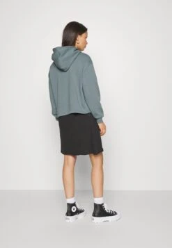 Pieces Petite Pcchilli Hoodie - Sweater - Trooper 10 Pieces Petite Pcchilli Hoodie - Sweater - Trooper -Pieces e74086df7c37496b818ecf048e531cde