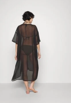 Pieces Pcvertrud Kaftan Box - Strandaccessoire - Black -Pieces e7dc409249734ab2822ac97fb194deb0