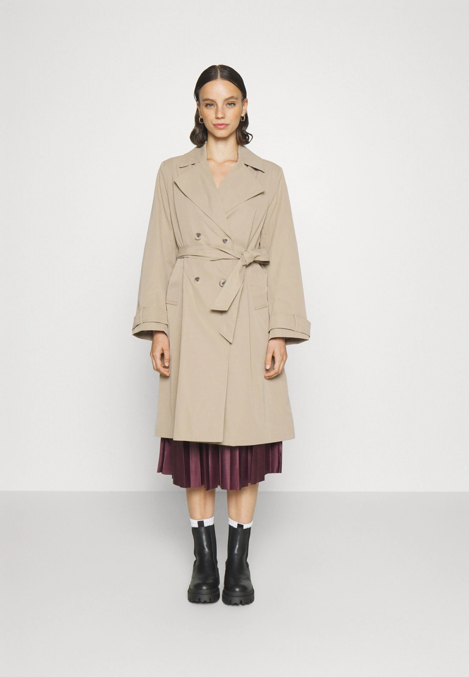 Pieces Petite Pcjikkie Belt - Trenchcoat - Beige 3 Pieces Petite Pcjikkie Belt - Trenchcoat - Beige