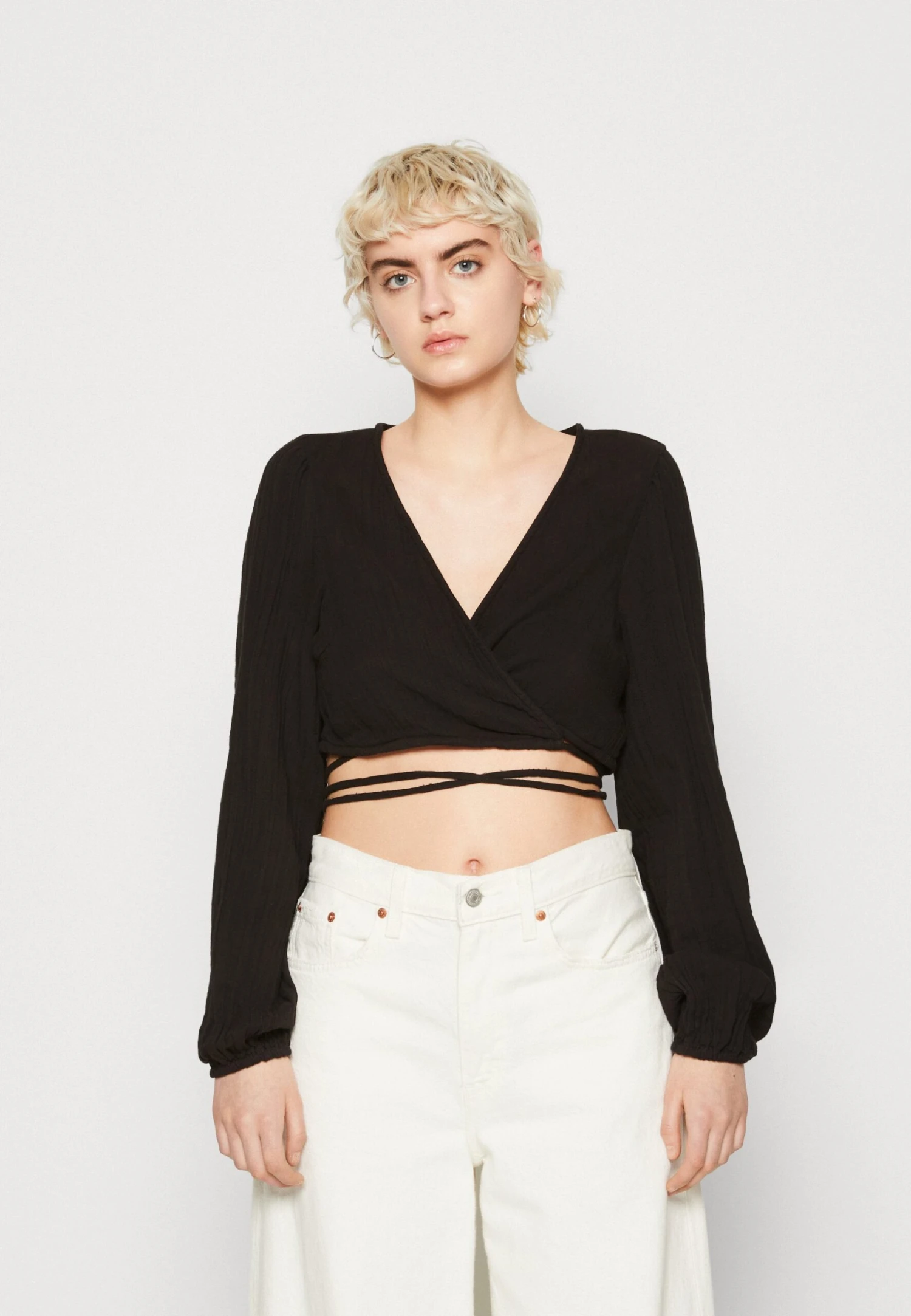 Pieces Pcstina Wrap Crop- Longsleeve - Black 3 Pieces Pcstina Wrap Crop- Longsleeve - Black
