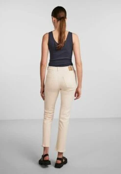 Pieces Pcdelly - Slim Fit Jeans - Whitecap Gray 9 Pieces Pcdelly - Slim Fit Jeans - Whitecap Gray -Pieces fa9908533e06400c83585b0b0539e3a3